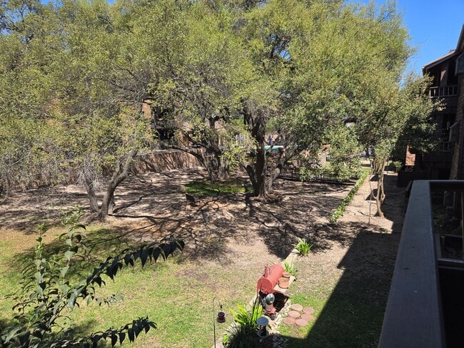 Building Photo - Two bedroom two bath gated Community Condos off Medical Drive close to I 10 & Babcock.