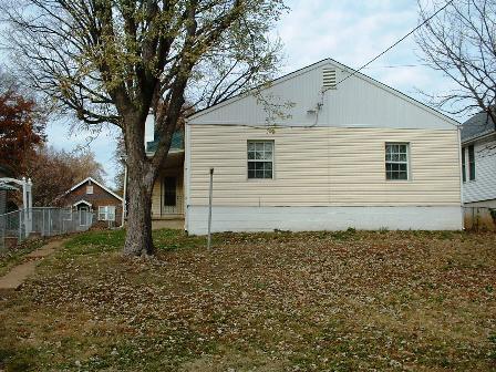 Building Photo - House for Rent in Southwest City