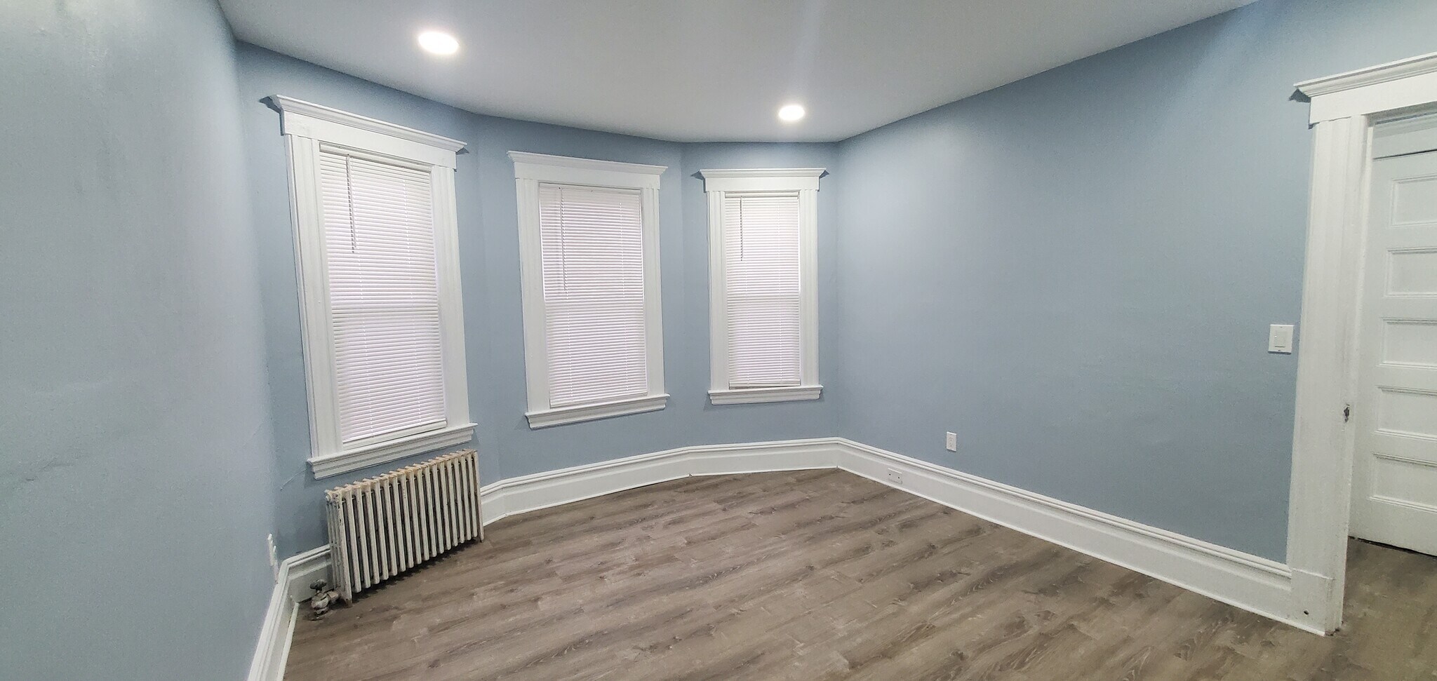 Building Photo - 80 Lincoln Pl