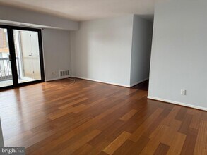 Building Photo - 12702 Veirs Mill Rd