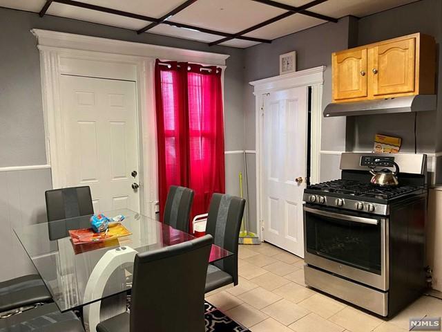 Building Photo - 304 Harrison Ave