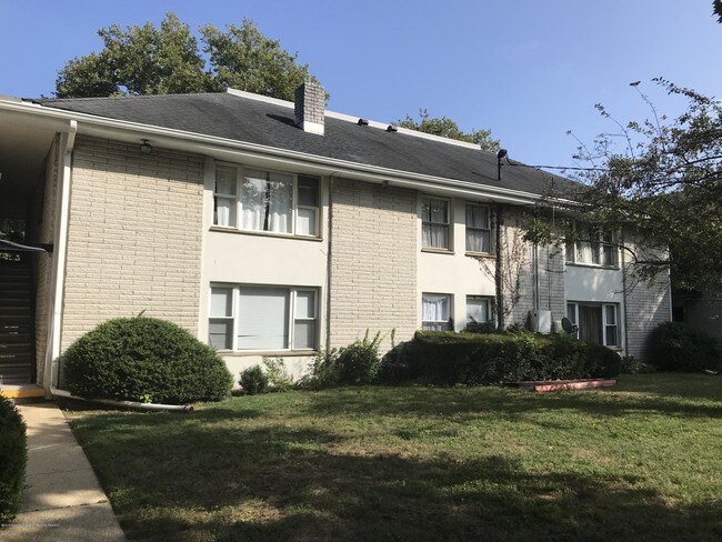 Building Photo - 2137 8th Ave