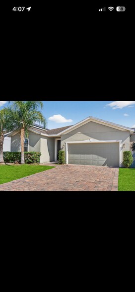 Building Photo - 3263 Olivera Way