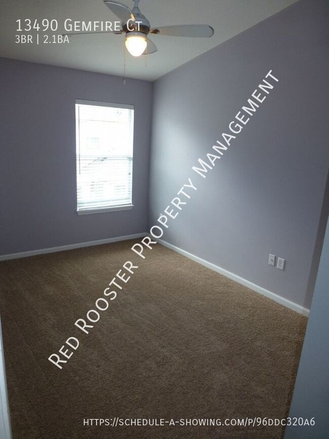 Building Photo - 13490 Gemfire Ct