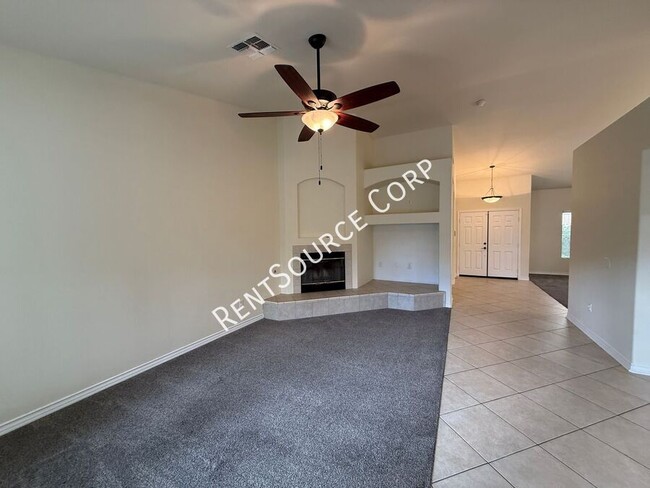 Building Photo - 3714 Pondera St
