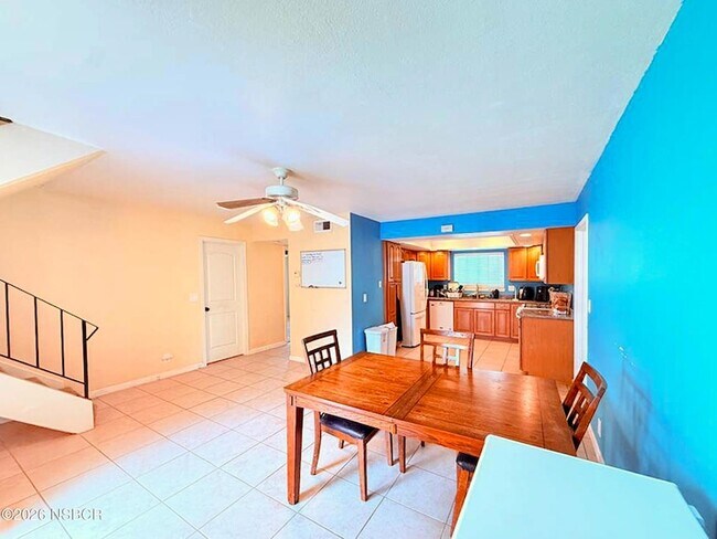 Building Photo - 109 Hercules Ave