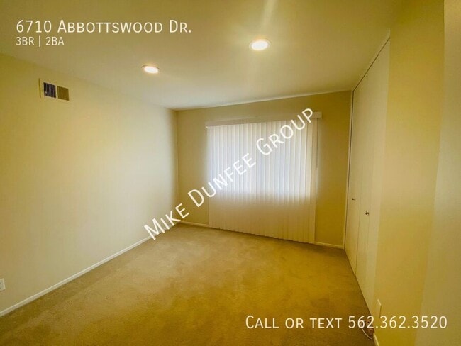 Building Photo - 6710 Abbottswood Dr