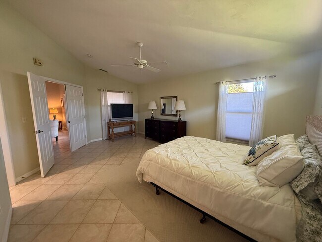 Building Photo - Beautiful 3 bedroom, 2 Bathroom home in the Turnbull Bay Golf Course Community