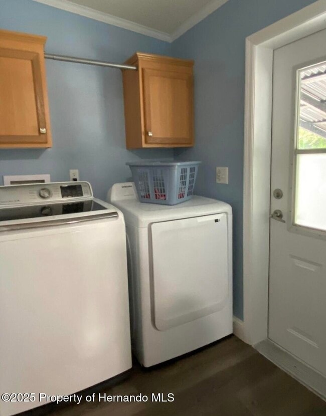 Building Photo - 6432 Finance Ave