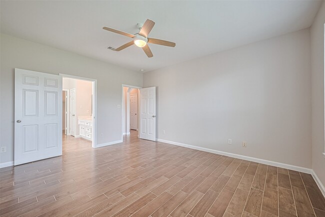 Building Photo - 20834 Avery Cove Ln