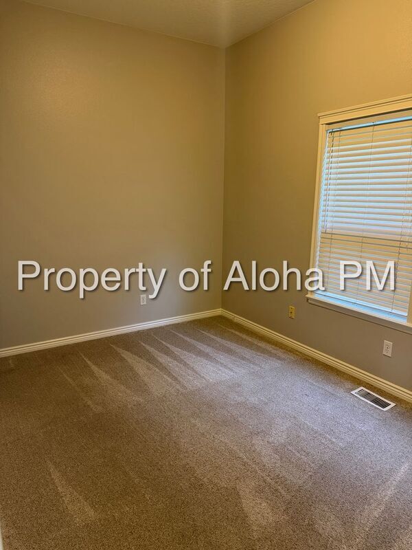 Building Photo - 2213 N Bryson Rd