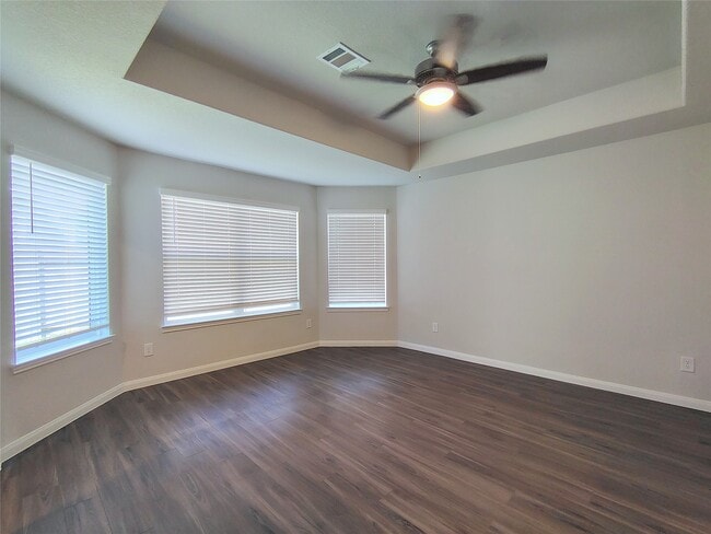 Building Photo - 13261 Musky Dr