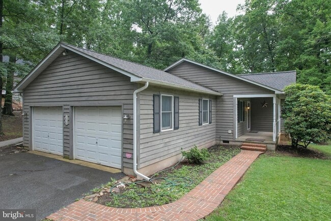 Building Photo - 309 Old Shady Grove Ln