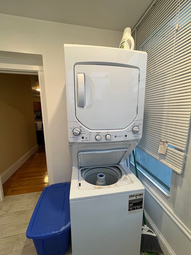 Building Photo - 42-44 Gorham