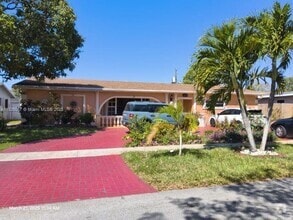 Building Photo - 3300 Garnet Rd