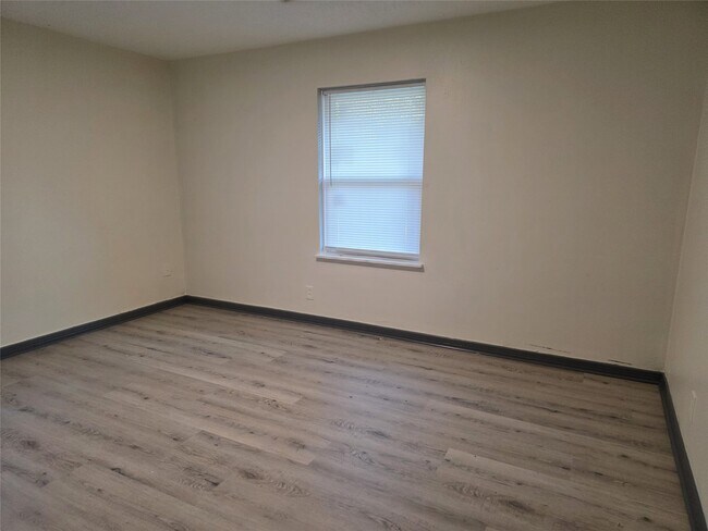 Building Photo - 4042 Omeara Dr