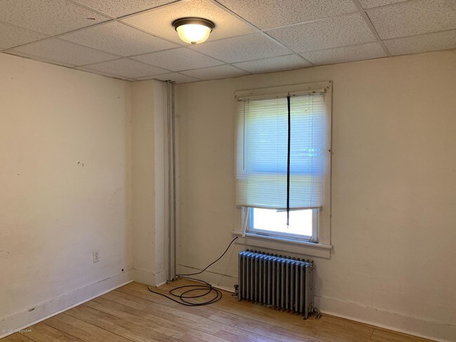 Building Photo - 1784 PA-940