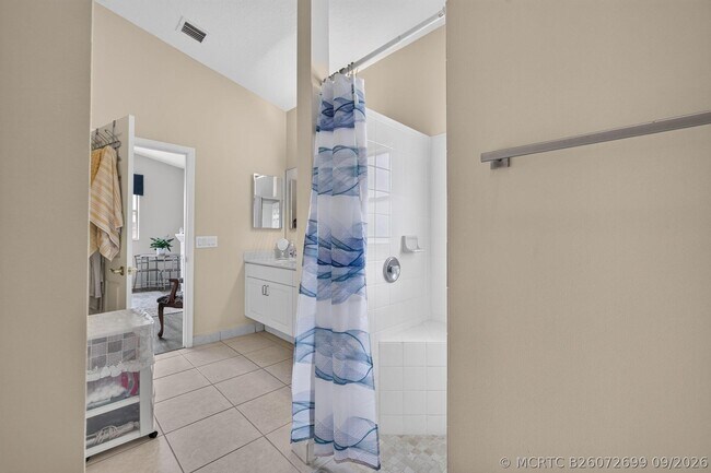 Building Photo - 309 NW Toscane Tr