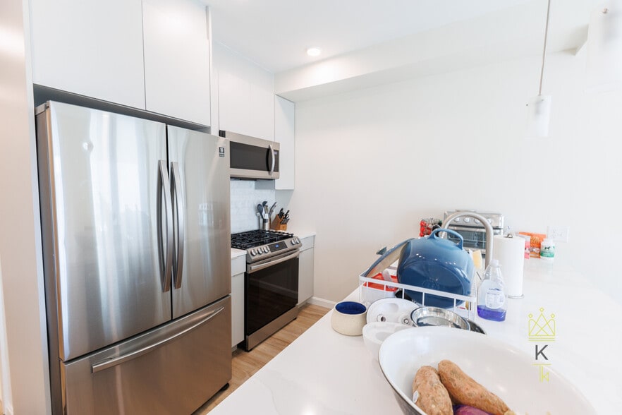 Building Photo - 460 Washington St