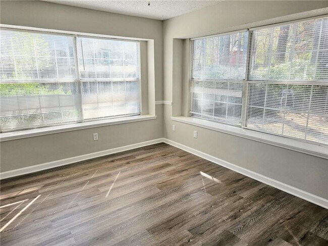 Building Photo - 8425 Falling Rocks Way