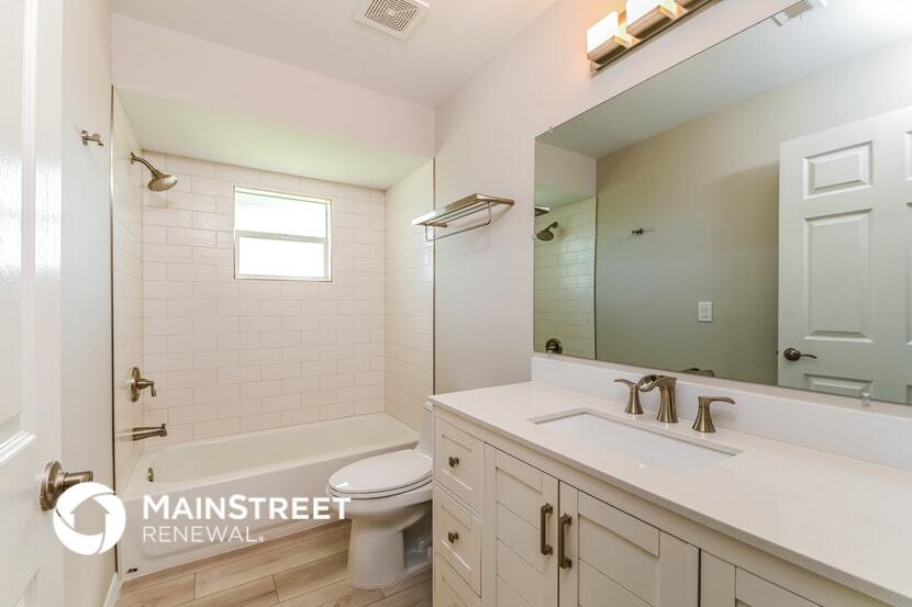 Building Photo - 1425 SW 6th Pl