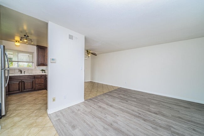 Building Photo - 3747 Millikin Ave