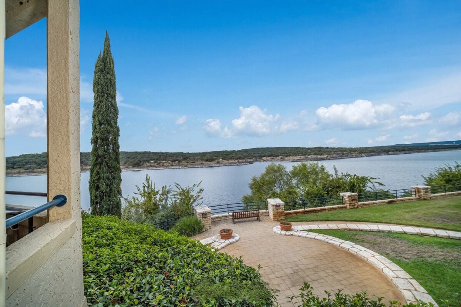 Building Photo - 3404 American Dr