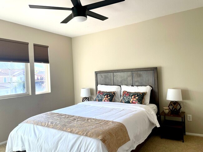 Building Photo - 34010 Winterberry Ln