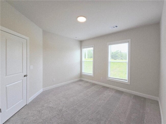 Building Photo - 657 Summitt Hl Wy