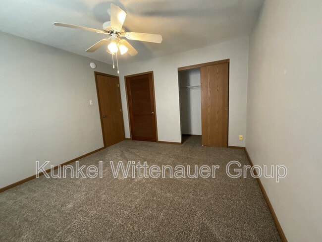 Building Photo - 1814 Jamestown Rd