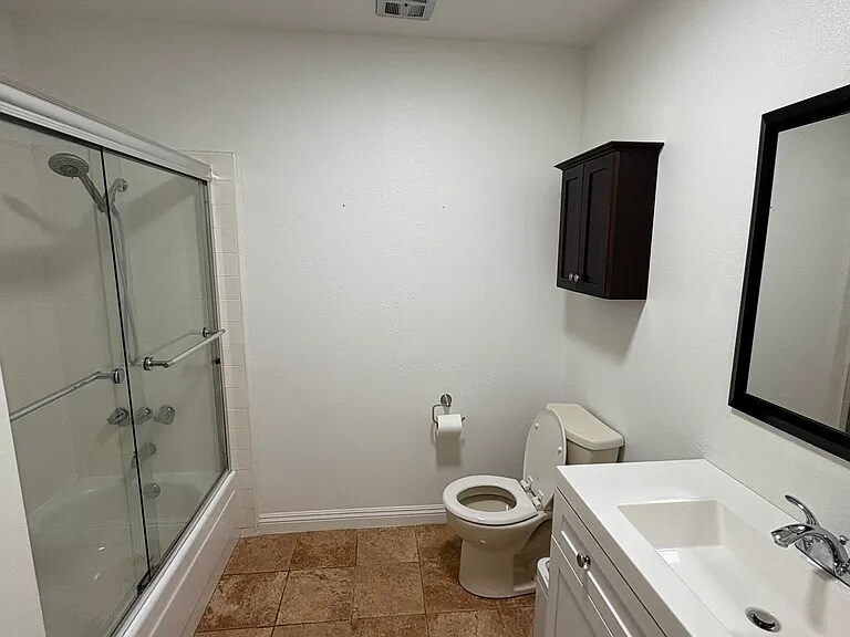 Building Photo - 5718 Ravenspur Dr