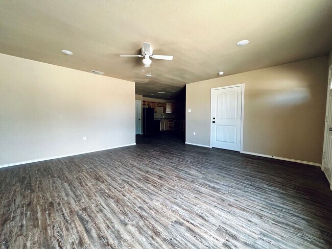 Building Photo - Brand New 3/2/1 In North Lubbock