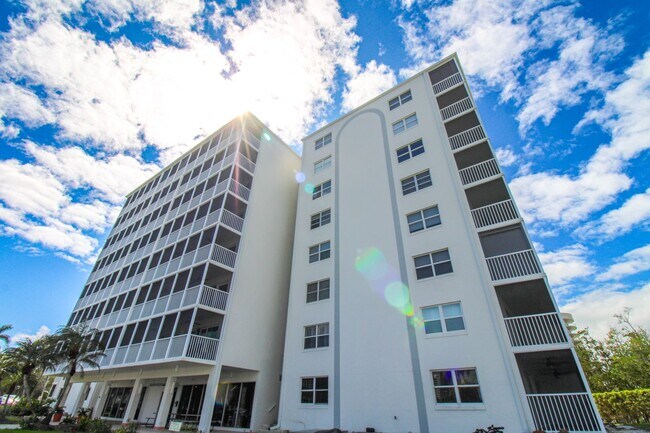 Building Photo - ** OFF-SEASONAL OR 6 MONTHS AND 1 DAY ANNU...