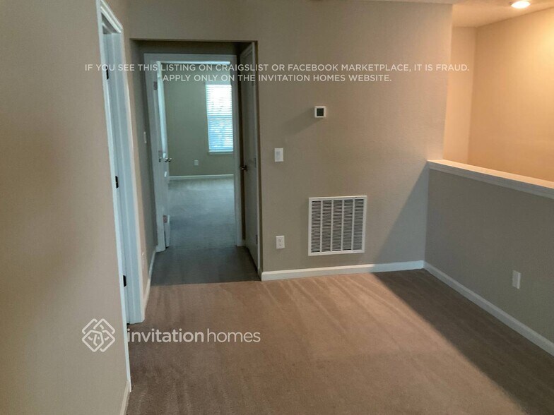 Building Photo - 681 Cherry Ridge Dr