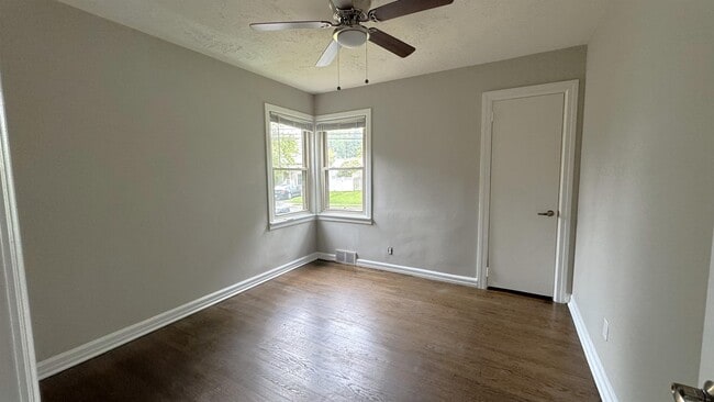 Building Photo - 20 Union Ave