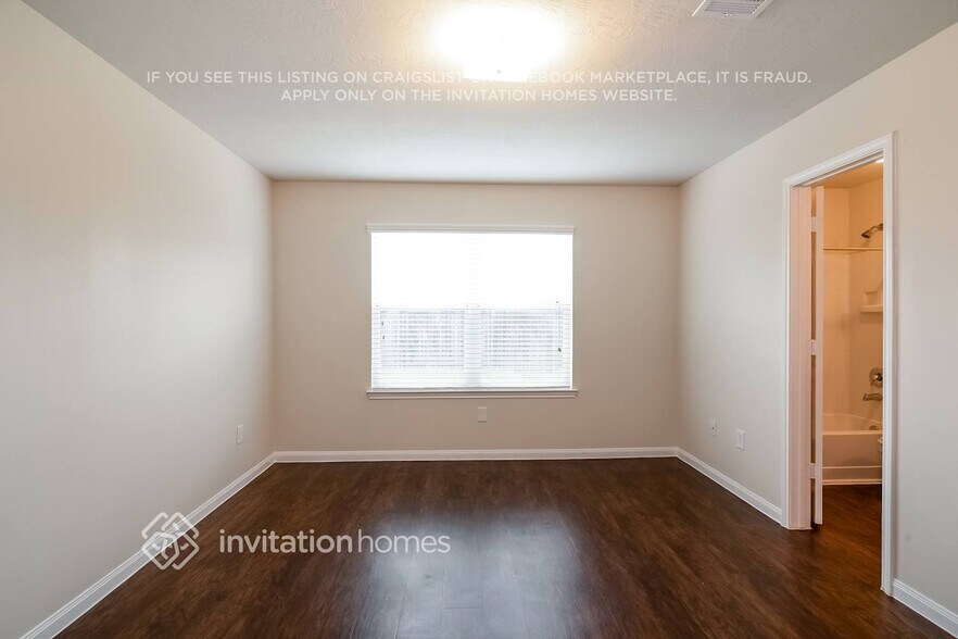 Building Photo - 12618 Mountain Daisy Rd