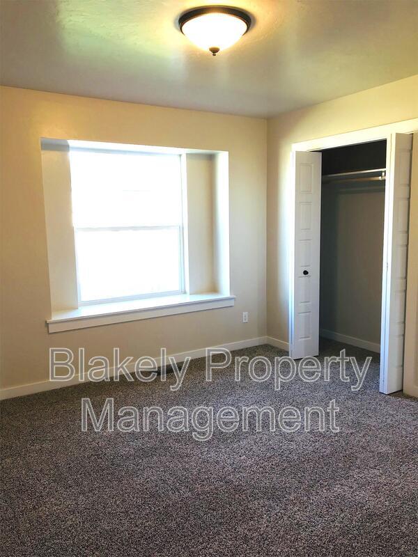 Building Photo - 6705 E Thornton St