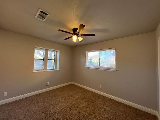 Building Photo - Trophy Club Texas Homes For Rent