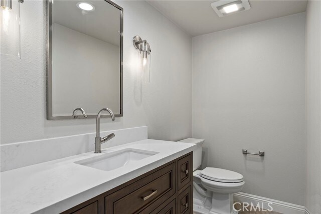 Building Photo - 19021 Canyon Dr