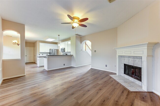 Building Photo - 1223 Oak Canyon Ln
