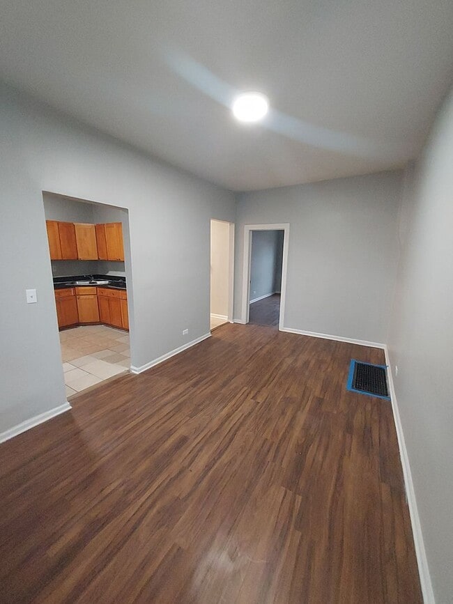 Building Photo - 3434 W 21st St