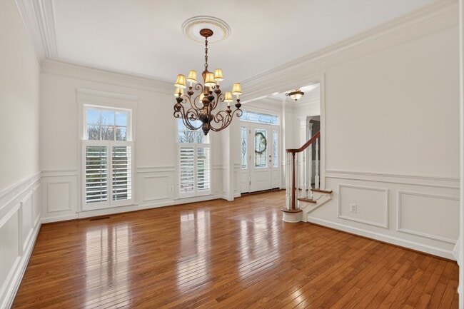 Building Photo - 43286 Canal Creek Pl