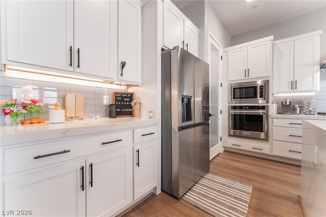 Building Photo - 9013 Pinyon Bluff St