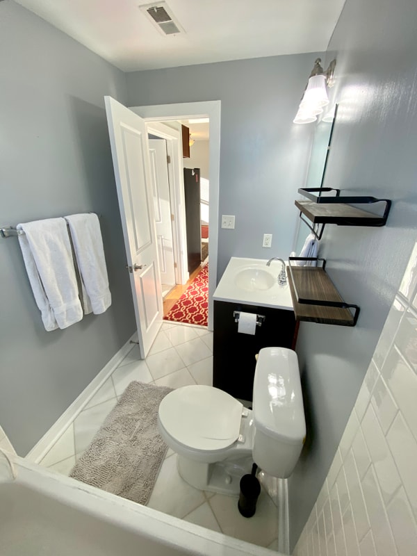 Building Photo - 2 17th St SE