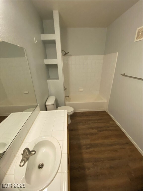 Building Photo - 2325 Windmill Pkwy