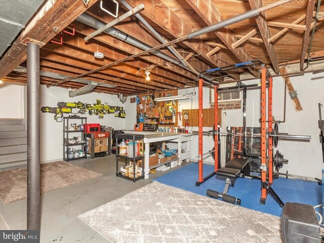 Building Photo - 6510 Panorama Dr