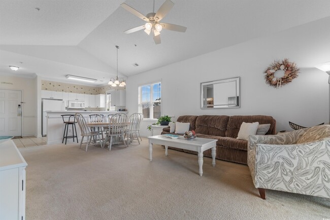 Building Photo - 6253 Catalina Dr