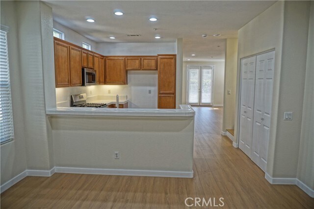 Building Photo - 1372 McFadden Dr