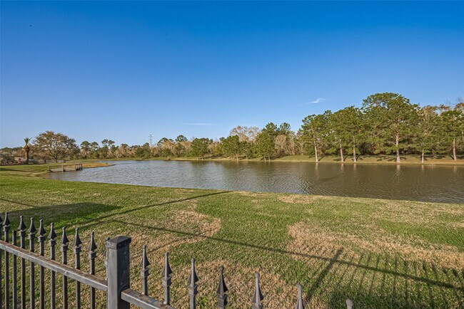 Building Photo - 2213 Jernigan Ford