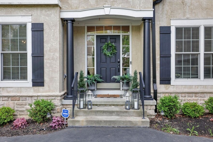 Building Photo - 7097 Pleasant Colony Cir